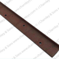 DOOR TREAD PLATE R.H. - QM CAB - Image 3
