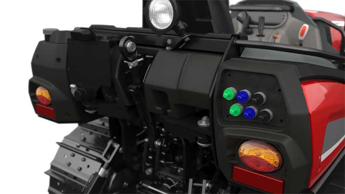 MC_CP05_X4TF_Plat_MetallicRed_Studio_Render_004
