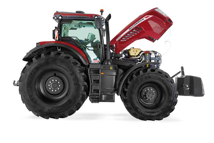 MC_RPF2_X8_MetallicRed_Studio_011 McCormick X8 VT-Drive