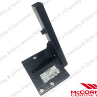 FRONT FENDER MOUNT - RH