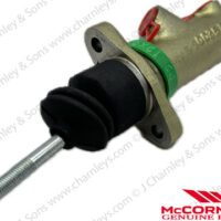 MASTER CYLINDER