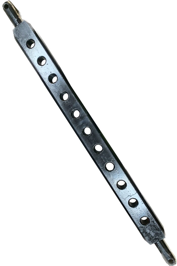 DRAWBAR CAT 2 11 HOLE 810MM